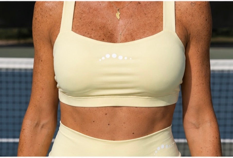 Basic Aesthetic Sport Bra - Butter Yellow